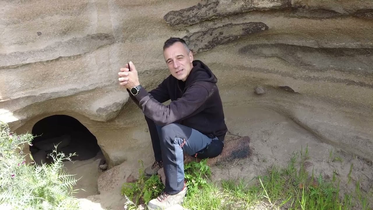 Ritorno alla necropoli di Monte Crobu