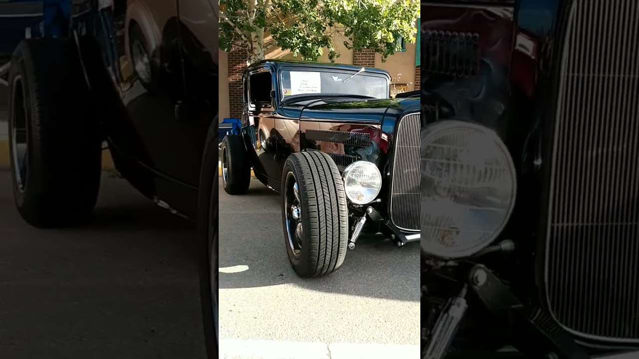 1932 Ford Five Window Coupe