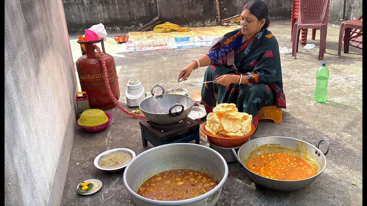 হালুইকর না আসায় পলিদের বাড়ির অনুষ্ঠানে ৩৫ জনের রান্না করলাম