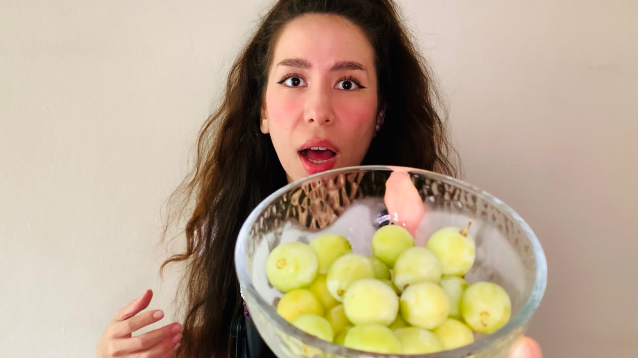 ASMR comiendo uvas congeladas 🍇 🧊mouth sounds