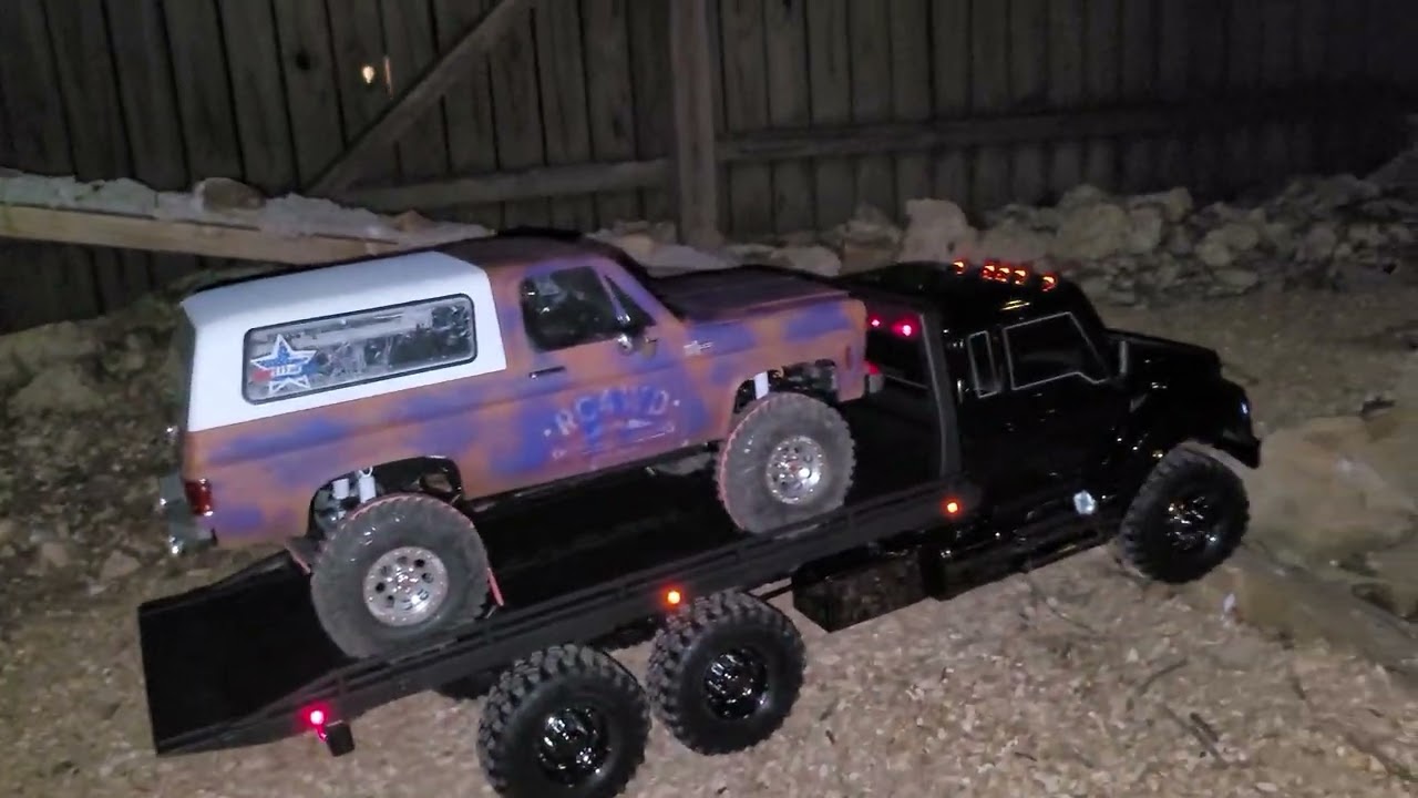 traxxas ultimate rc hauler loaded with rc4wd rust bucket blazer. thanks Midwest hobbies!!