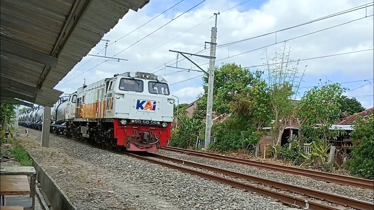 Komplikasi Kereta Api Random Part 2