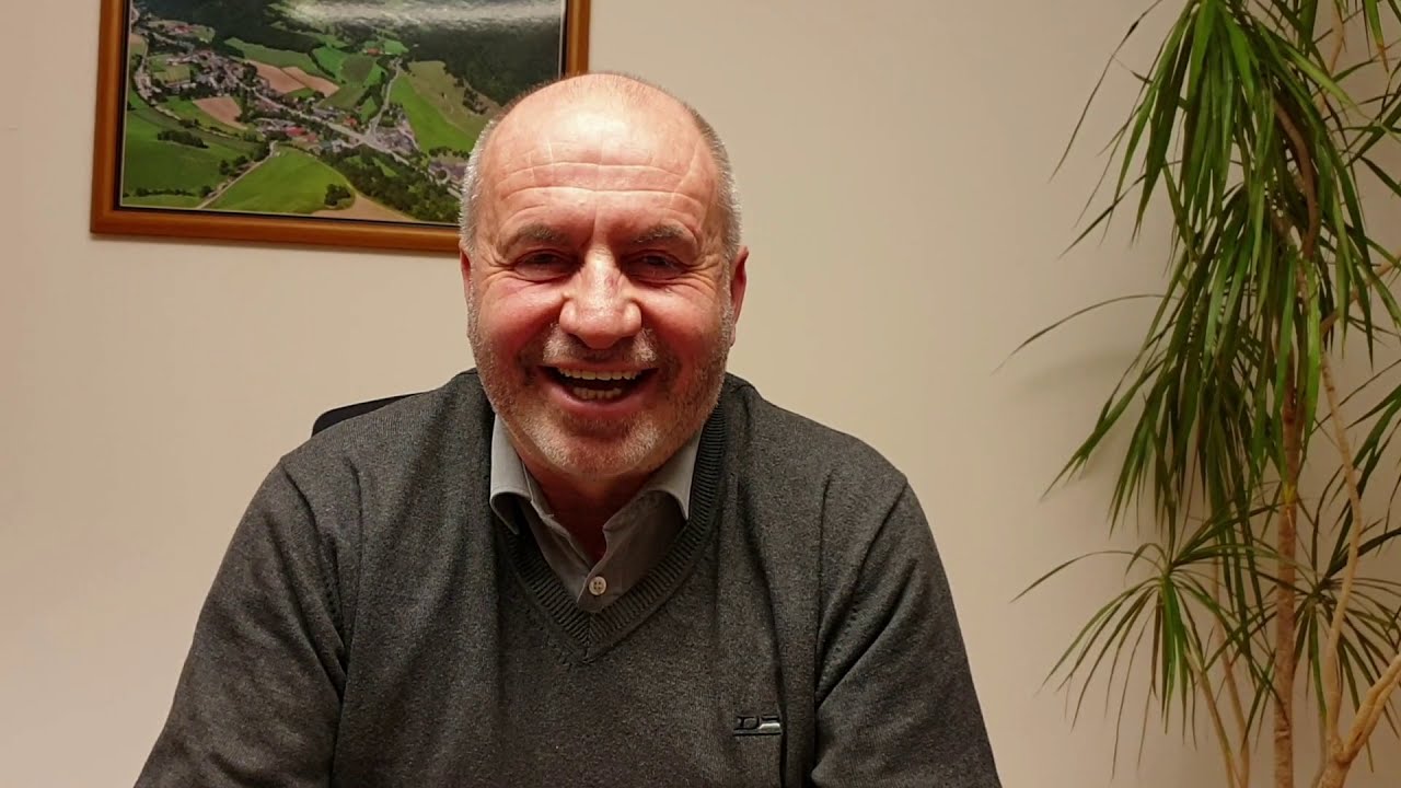 Landtagsabgeordneter Josef Balber berichtet &uuml;ber geplante Vorhaben im Triestingtal (2021)