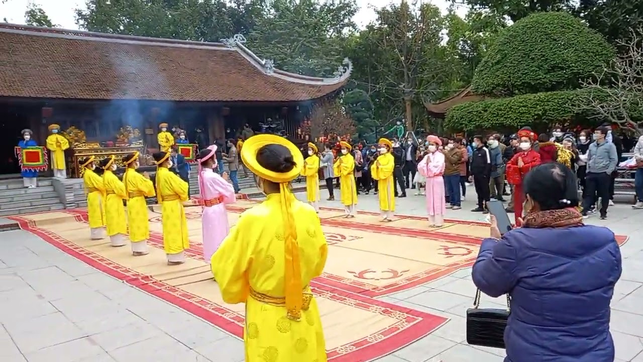 lễ hội đền mẫu âu cơ - phú thọ