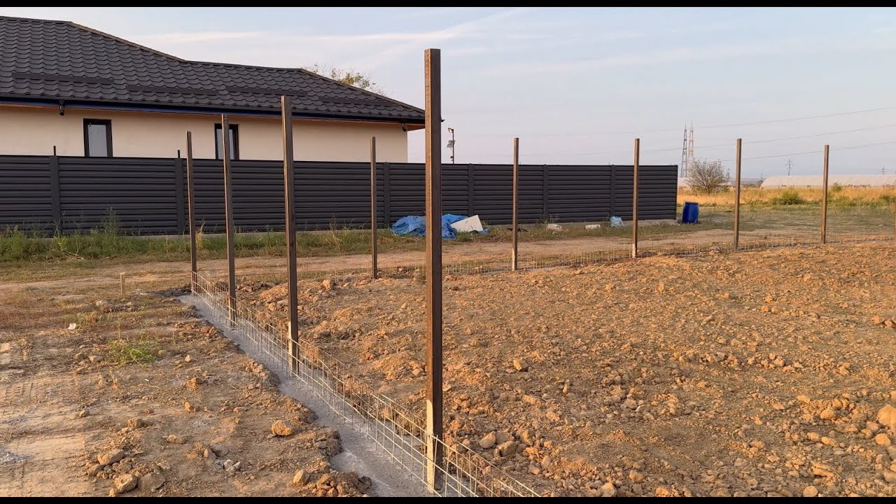Etapele de constructie ale unui gard cu bordura din beton si stalpi din teava + costul total aferent