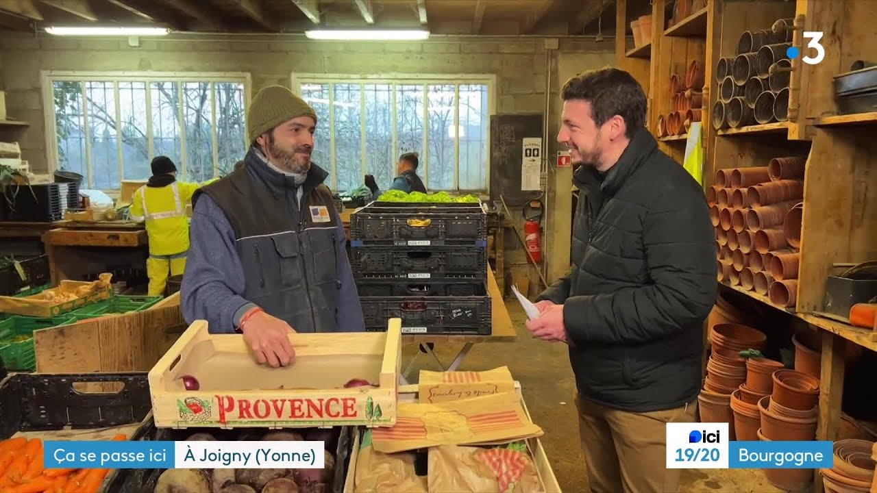 Ça se passe ici - à Joigny (Yonne) : la réinsertion par le maraîchage bio