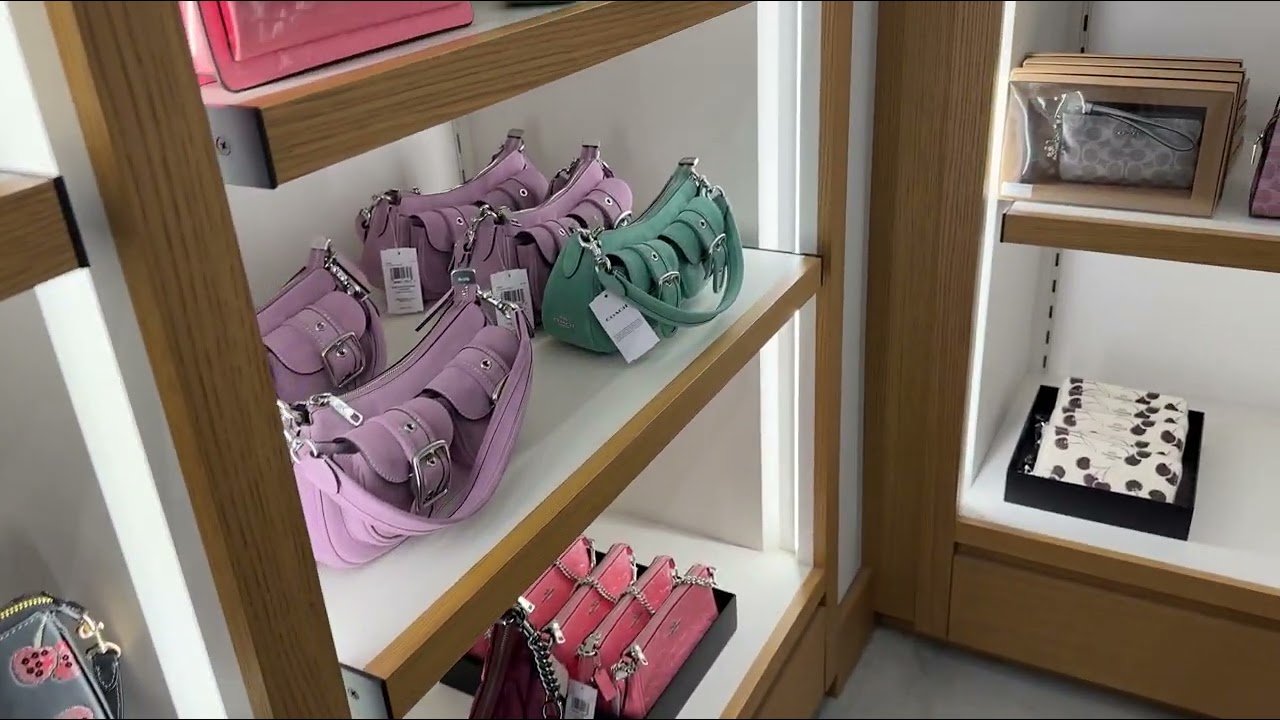 Coach Winnipeg Outlet Collection 