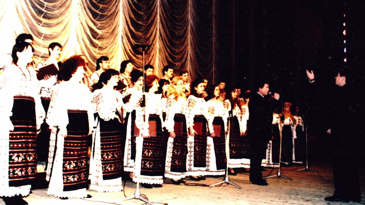 340. Corul Moldova-Casa părintească,(C.Rusnac, V.Romanciuc),solo M. Ciobanu, dirijor: V.Budilevschi