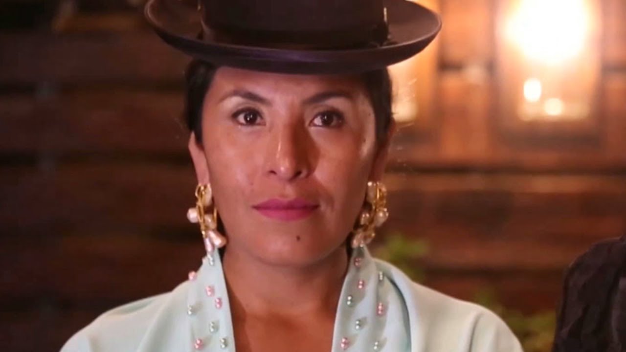 Fashioning respect for Bolivia's indigenous with traditional clothing