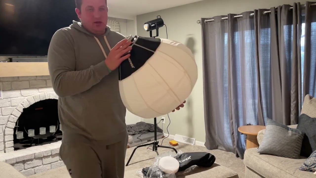 Neewer Lantern Softbox for Ambient Light