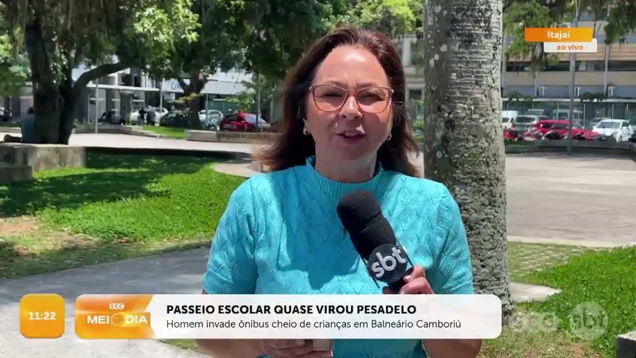 Homem invade ônibus cheio de crianças em Balneário Camboriú | Segurança | SCC Meio-Dia