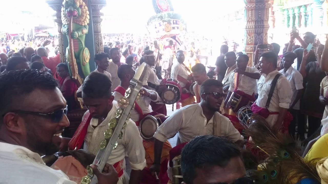 Seermevum Ettukudi - Arul Tharum Urumi 19