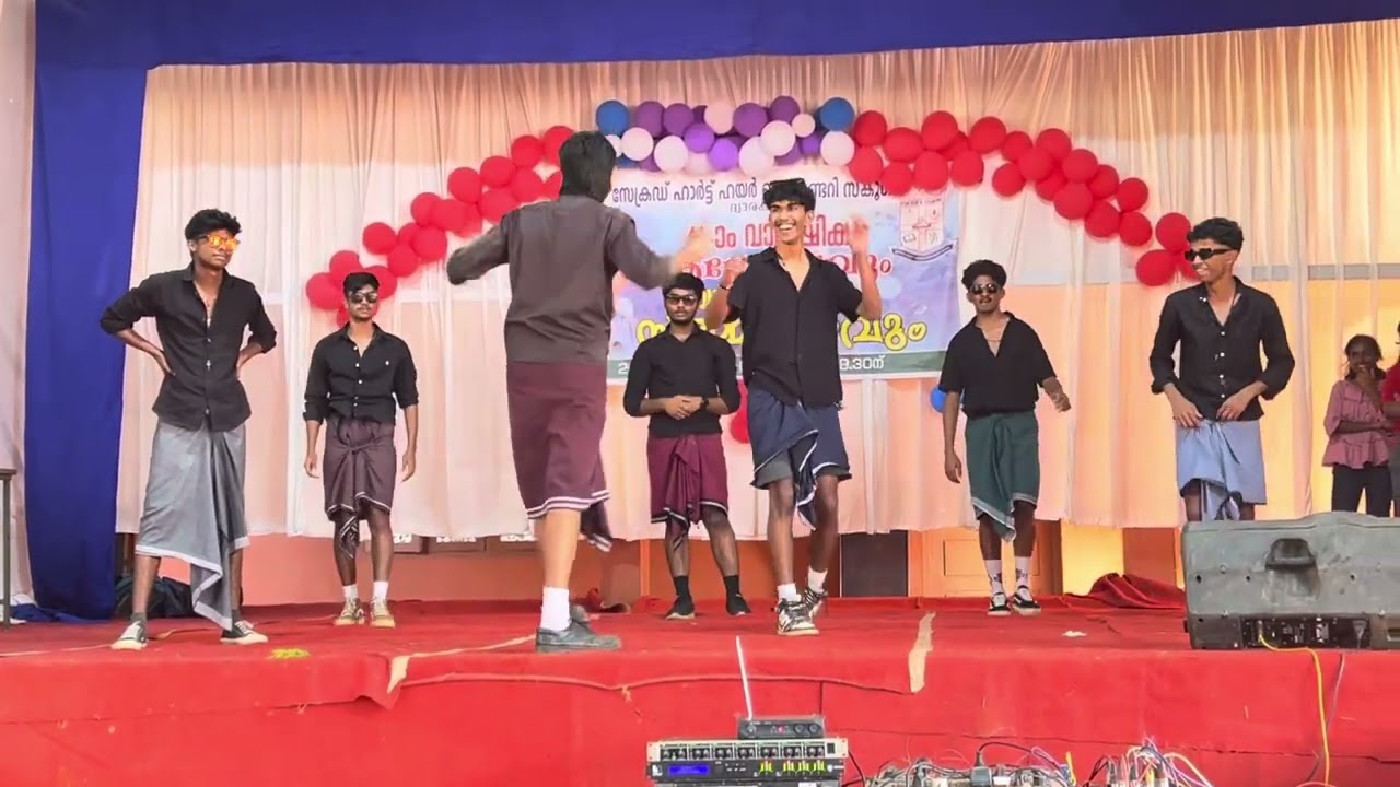 Boys പൊളിയാ                                 #Mayalam fusion comedy dance