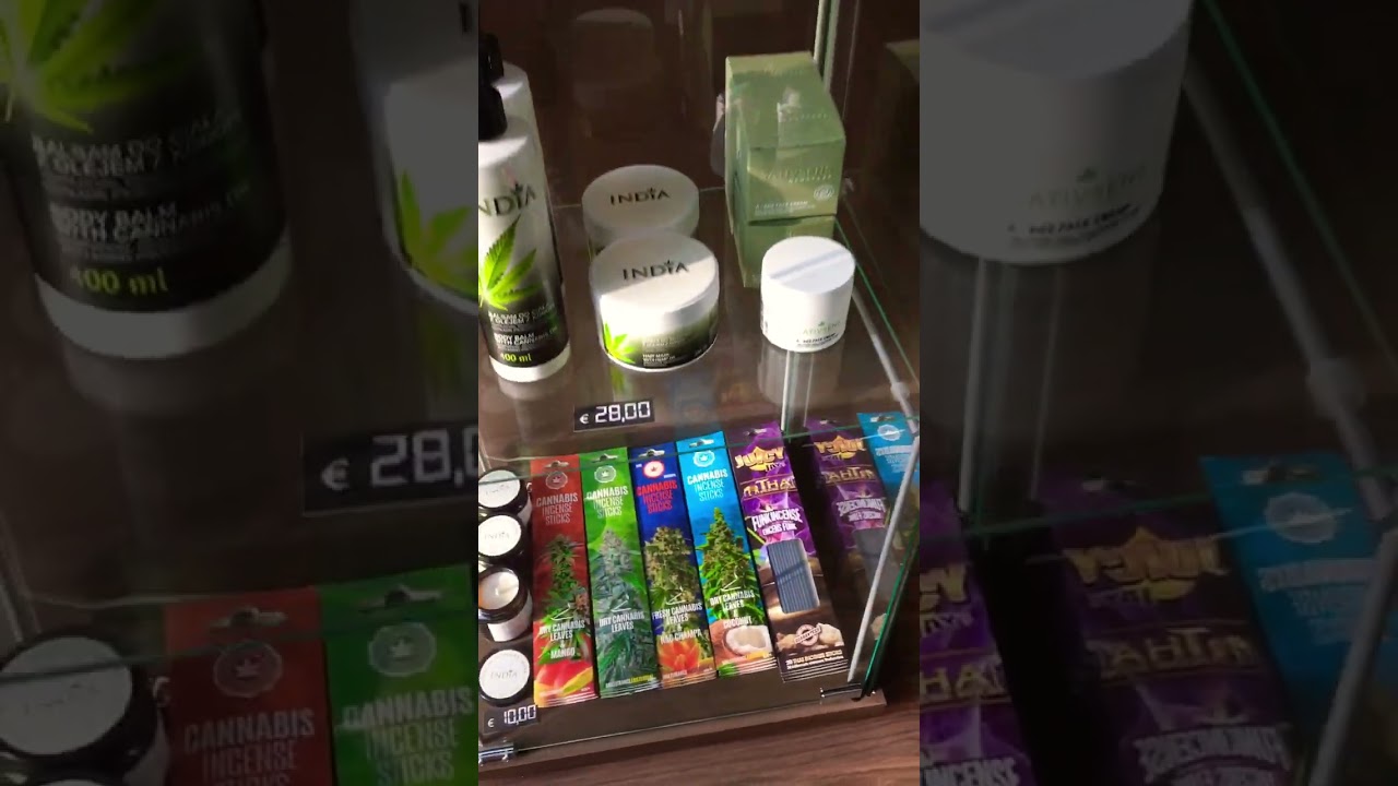 Cannabis shop in Barcelona Spain #shorts #420 #420seeds #cannabis #barcelona #travelvideo