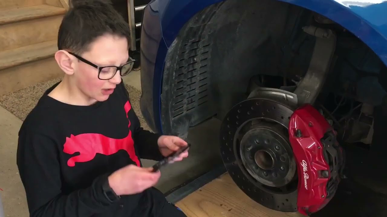 Installing Alfissimo Wheel Spacers on the Giulia  Quadrifoglio