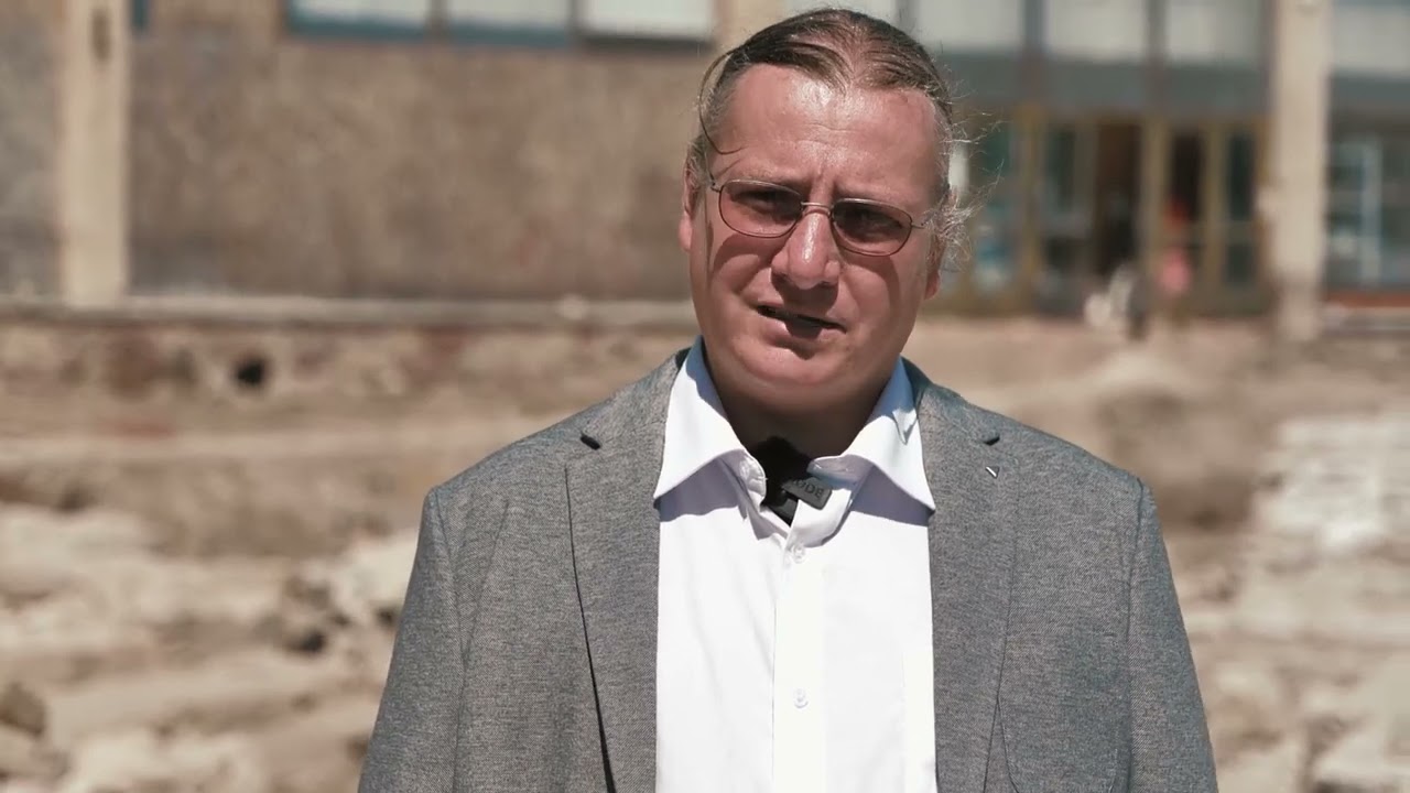 Királyi központ lehet Abasár