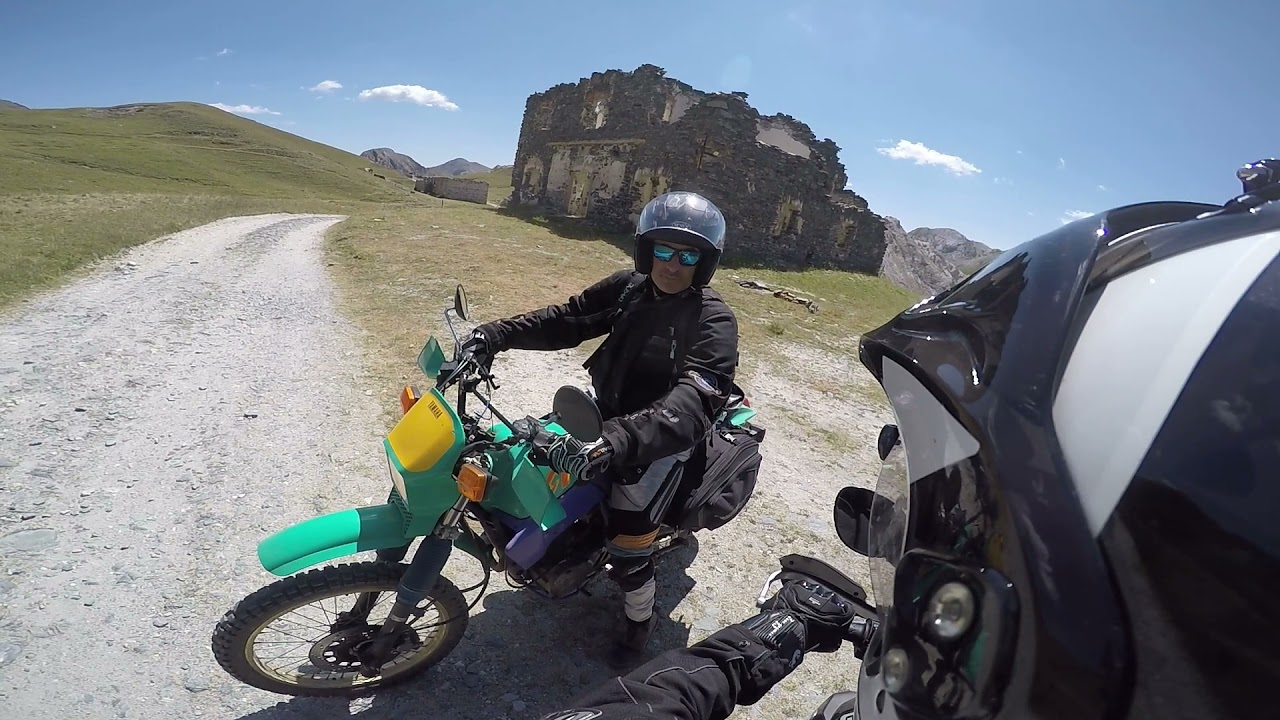 Les Alpes avec des XT600