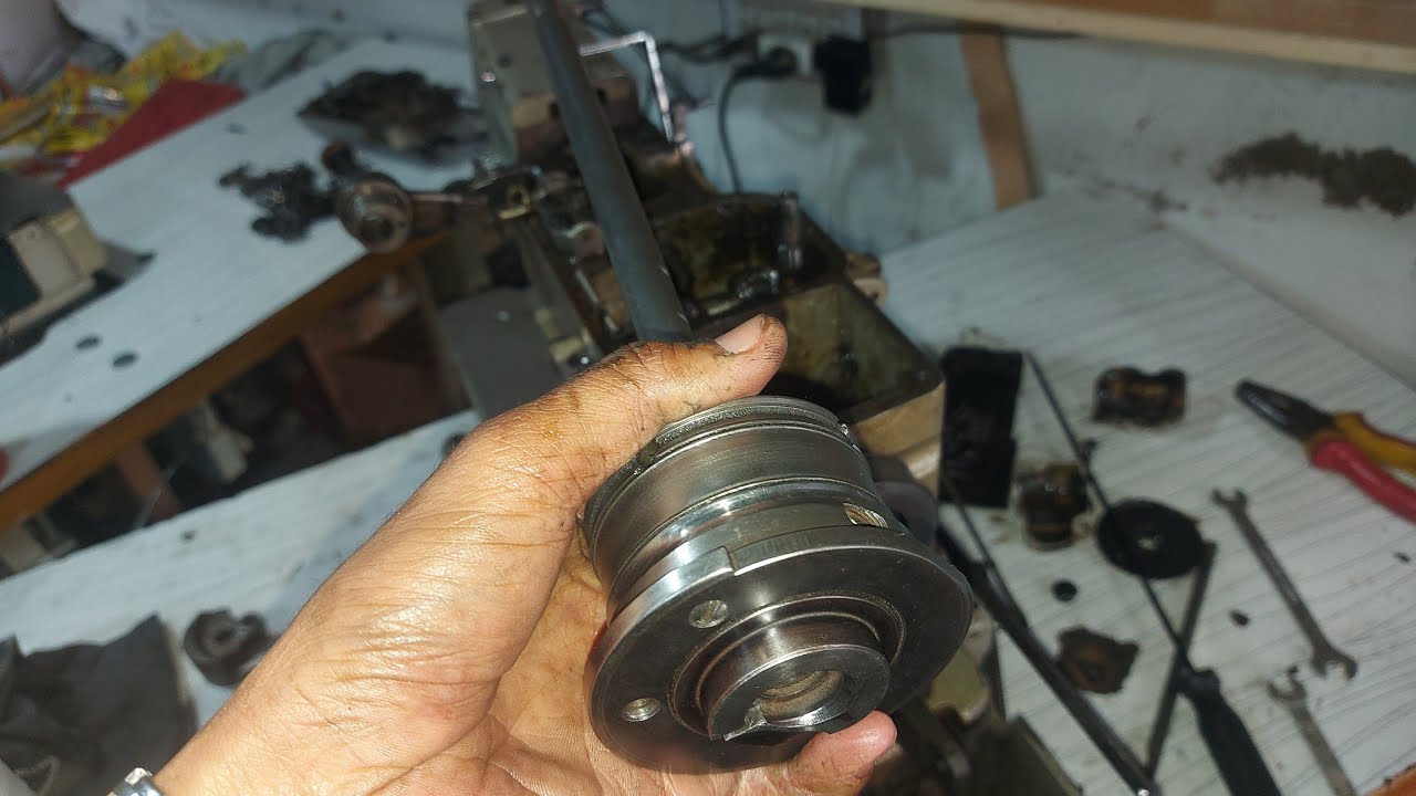 How to fitting main  Shuffatt buttonholing machine 2021 Juki 761 juki 781