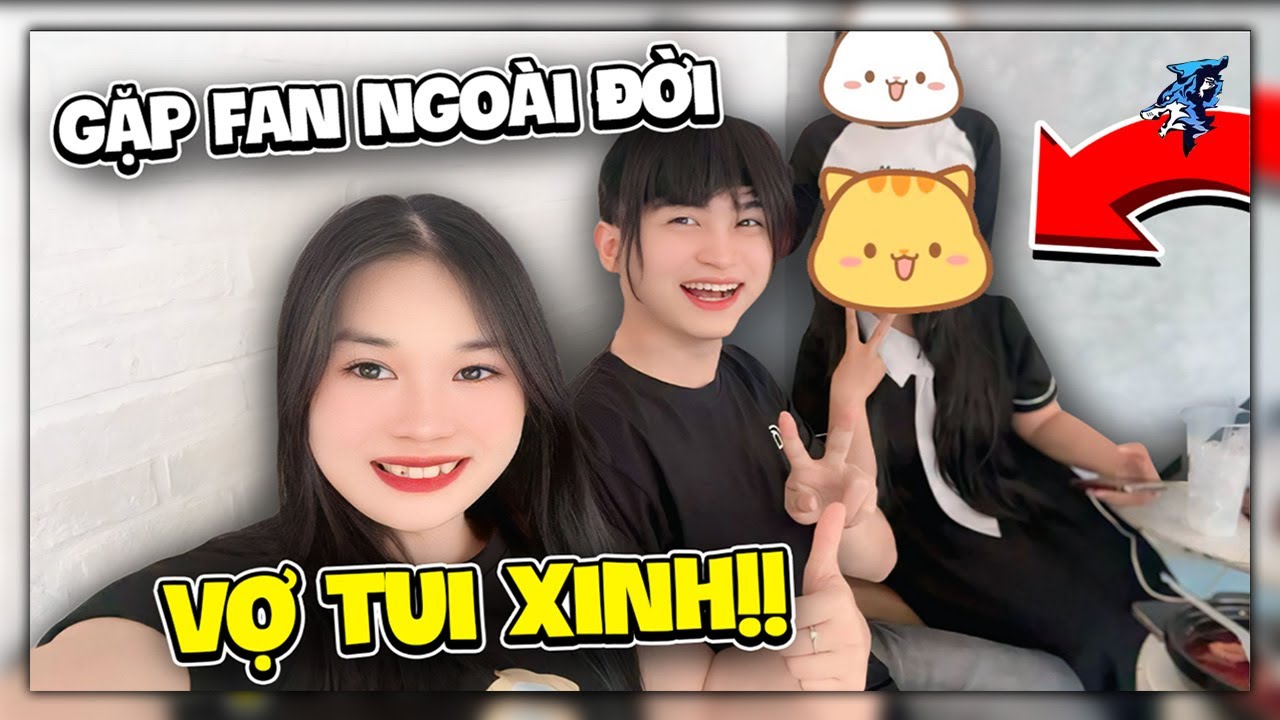 Siro Và Vợ Được Fan Nữ Tặng Quà Ngoài Đời !!! Unbox Quà Sinh Nhật Của Fan