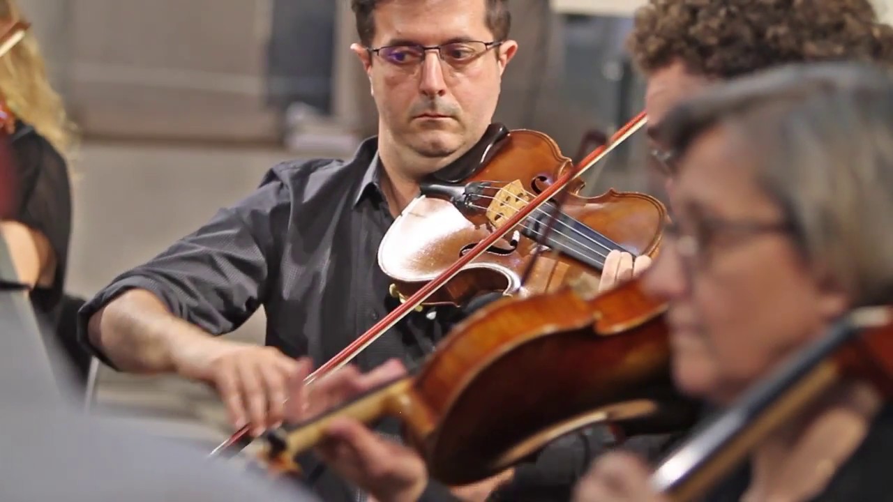 Mozart : Petite Musique de Nuit, premier mouvement, par Aperto Orchestra