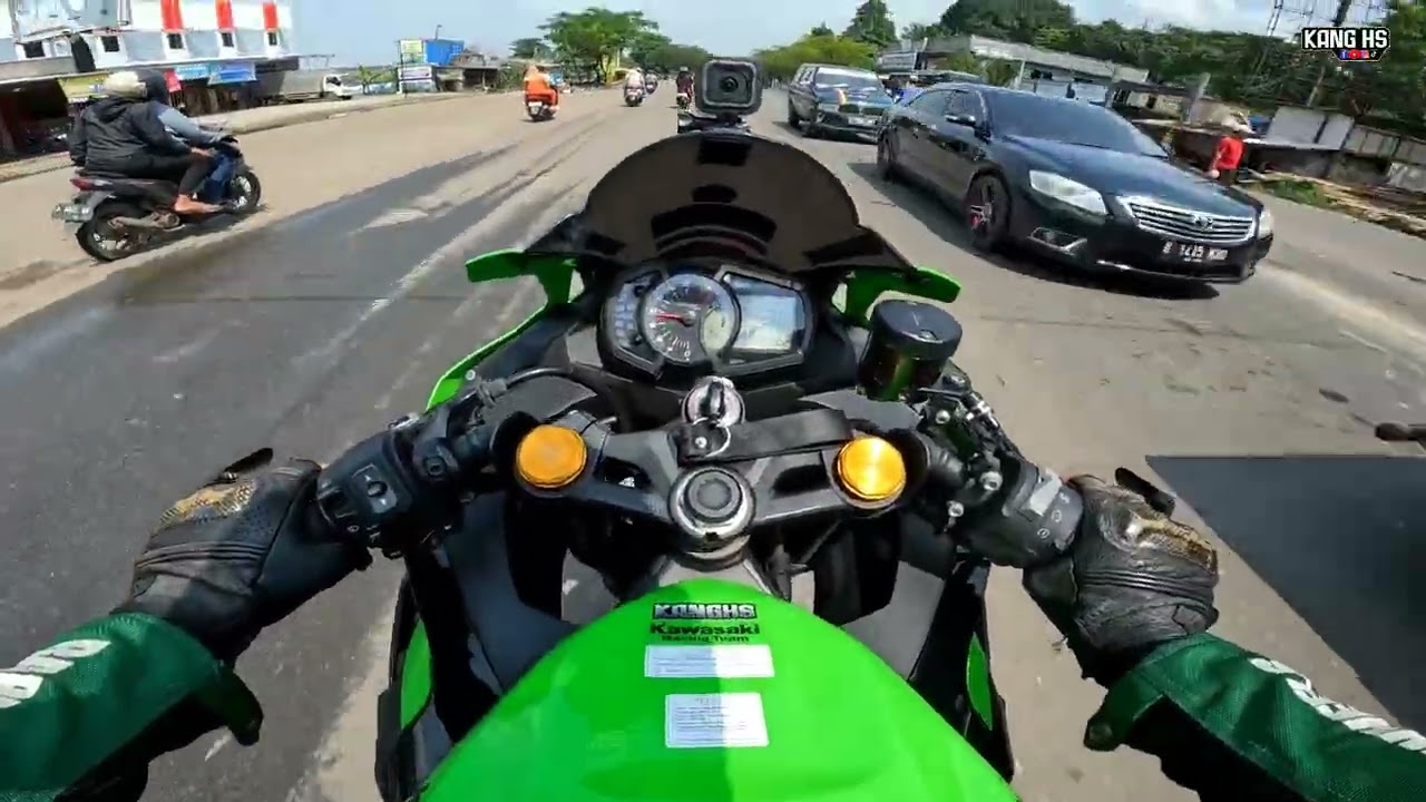 GEBER LIMIT ZX25R DI TEMPAT ROAD RACE