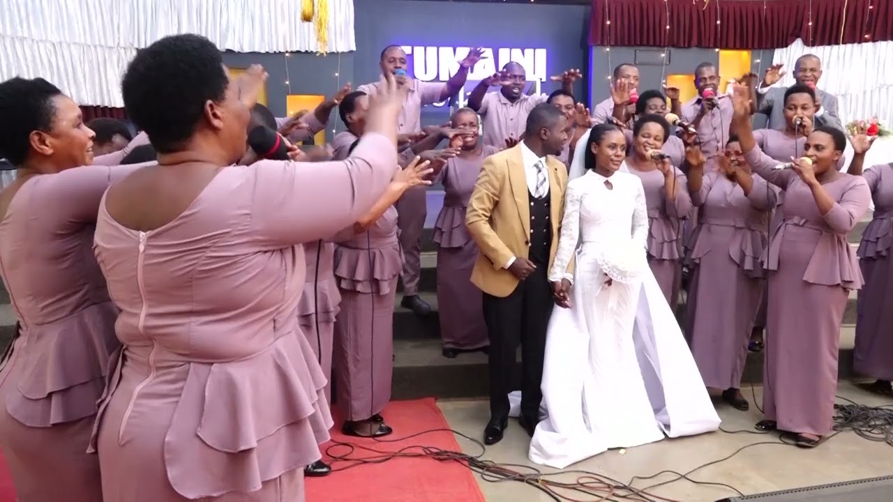 Haikuwa rahisi Acha wacheze