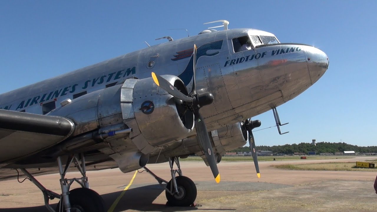 Historic flight DC-3 DAISY 80 Years | Flygande Veteraner, Sweden