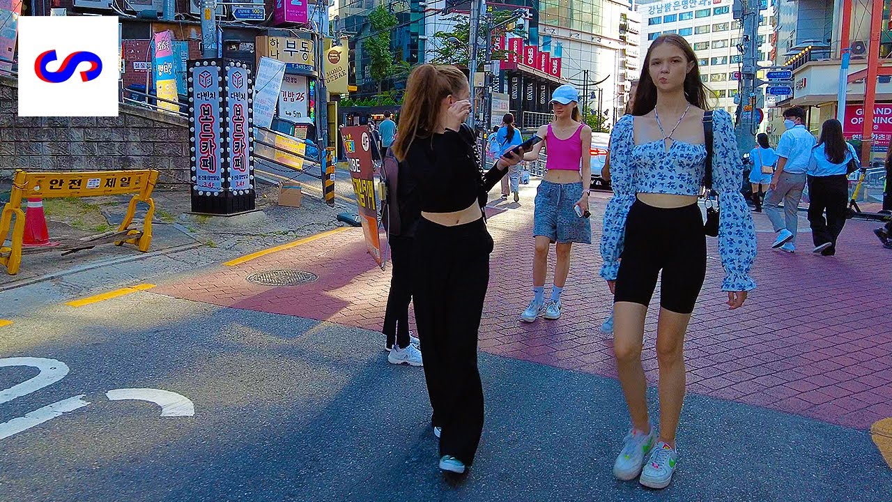 【4K】 Walking Gangnam Station - Fashion Models & Chuseok Saturday│Seoul, Korea