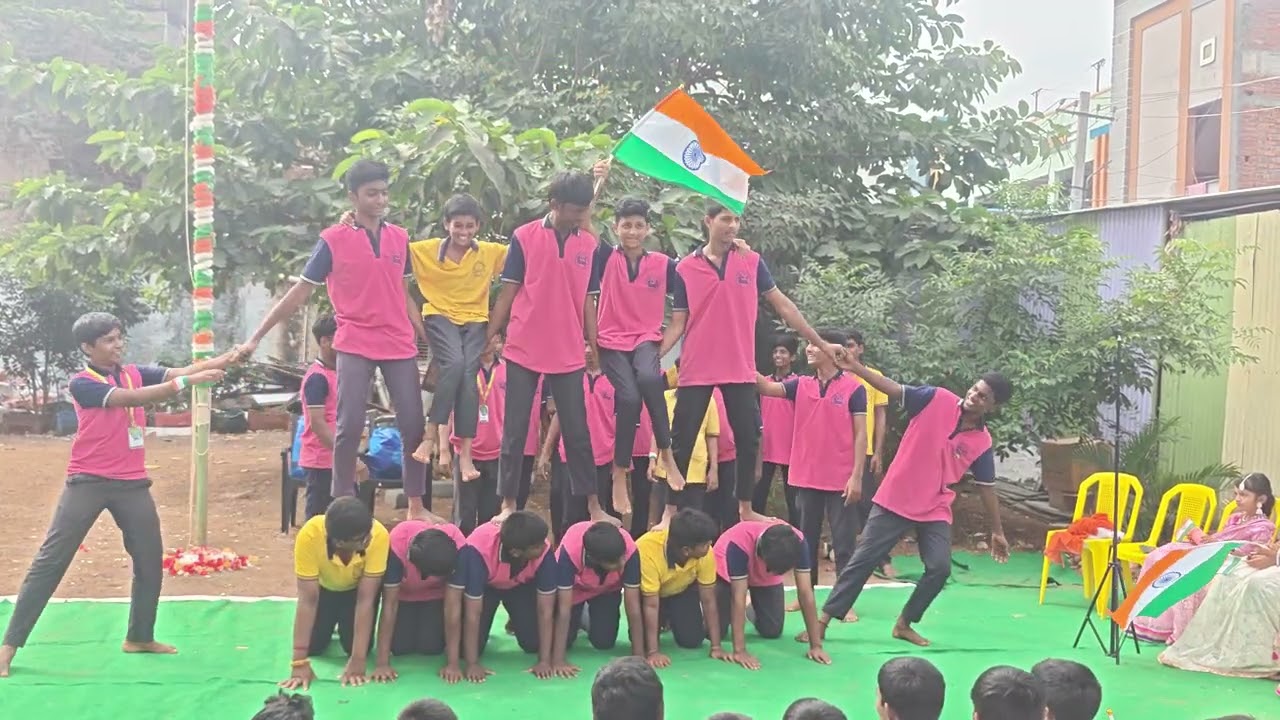 Pyramid by 8,9,10 boys 