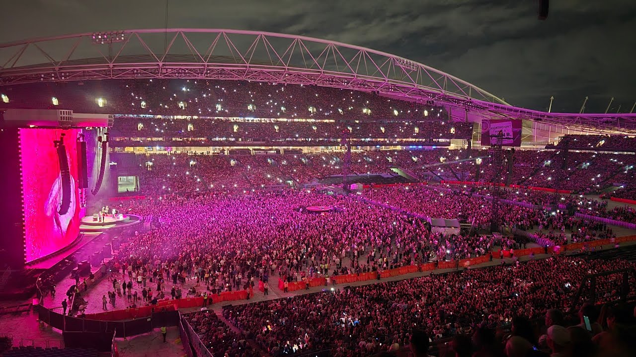 Ed Sheeran and Vance Joy. Sydney Feb 15th 2026
