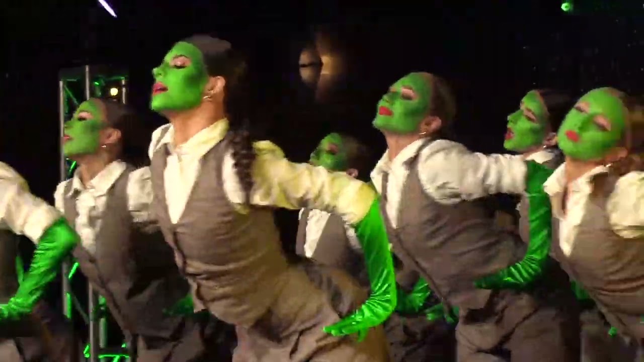 FUNKY TOWN- Dancers Edge