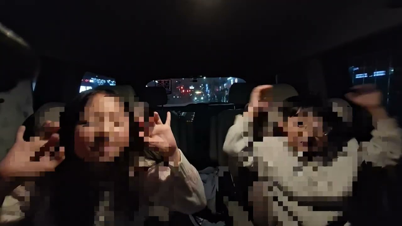설날 특집1!차 안에서 챌린지 하기🎎모자이크 처리 땜에 불편하실 수 있어여