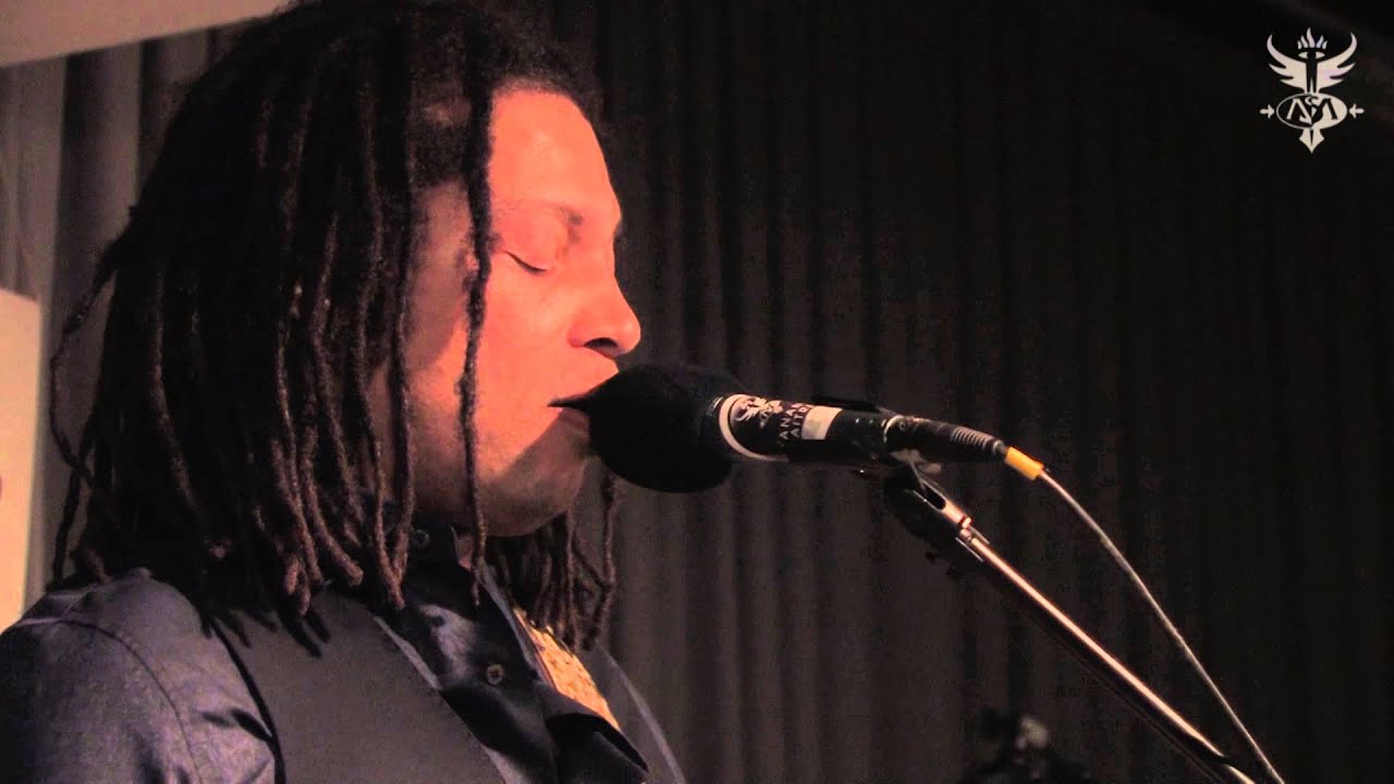 01 SANANDA MAITREYA & The Nudge Nudge - I'm Your Daddy