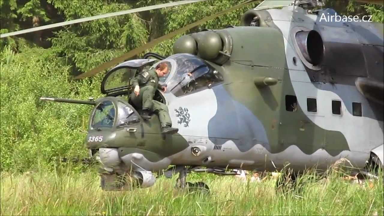 2x Mi-24 Hind & Mi-171 landing in clearing