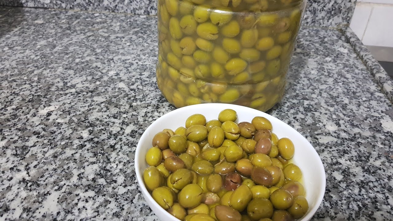 ZEYTİN KIRMASI tarifi kaçıran çok şey kaybeder 🧿mis mis #zeytinyagi #zeytinkırma #antalya