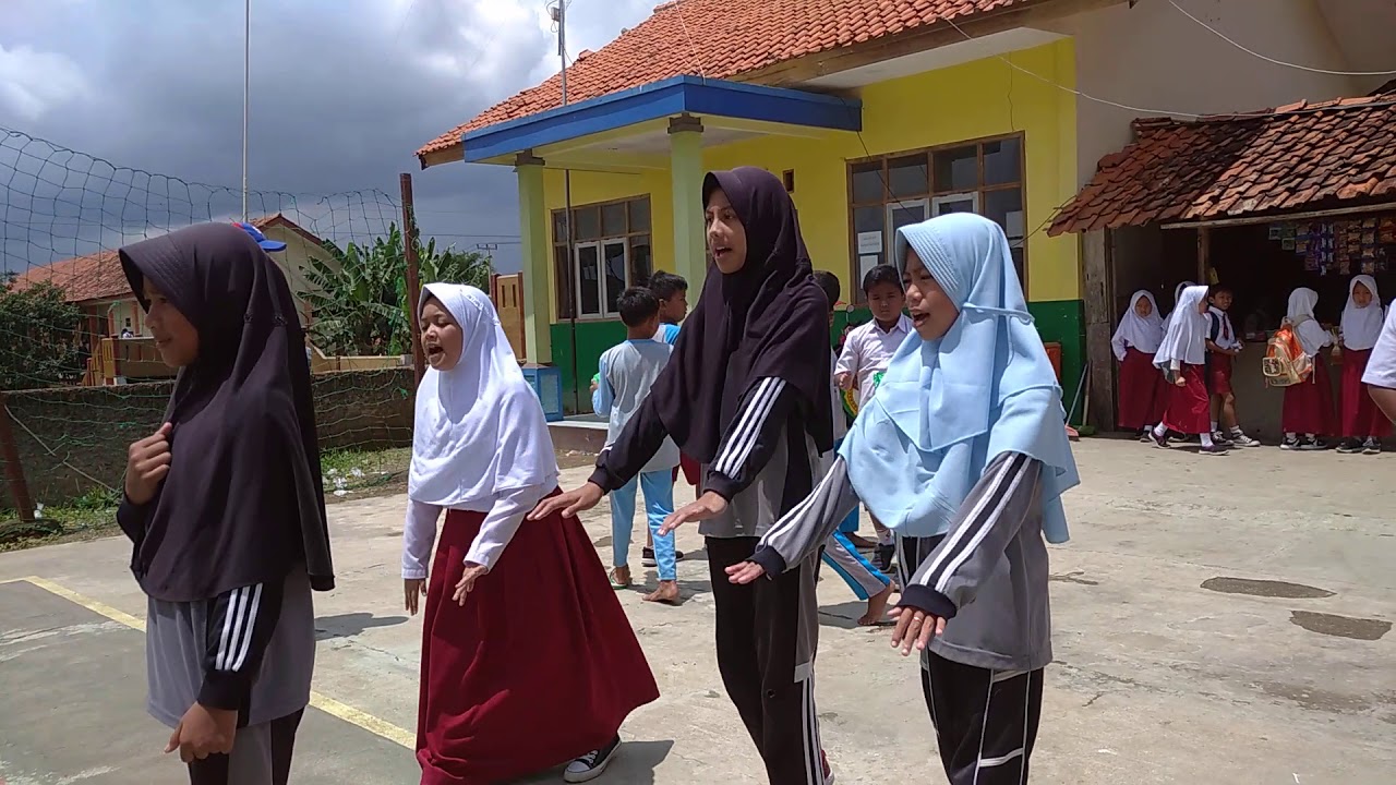 Persiapan sapta lomba PAI qasidah tradisional SDN CIPARI Kecamatan Cigugur Kabupaten Kuningan 2020