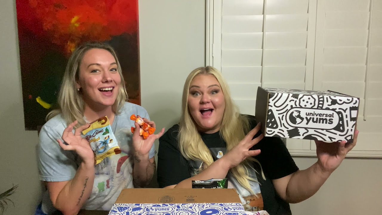 Snack Unboxing (Treat or Trick Box)