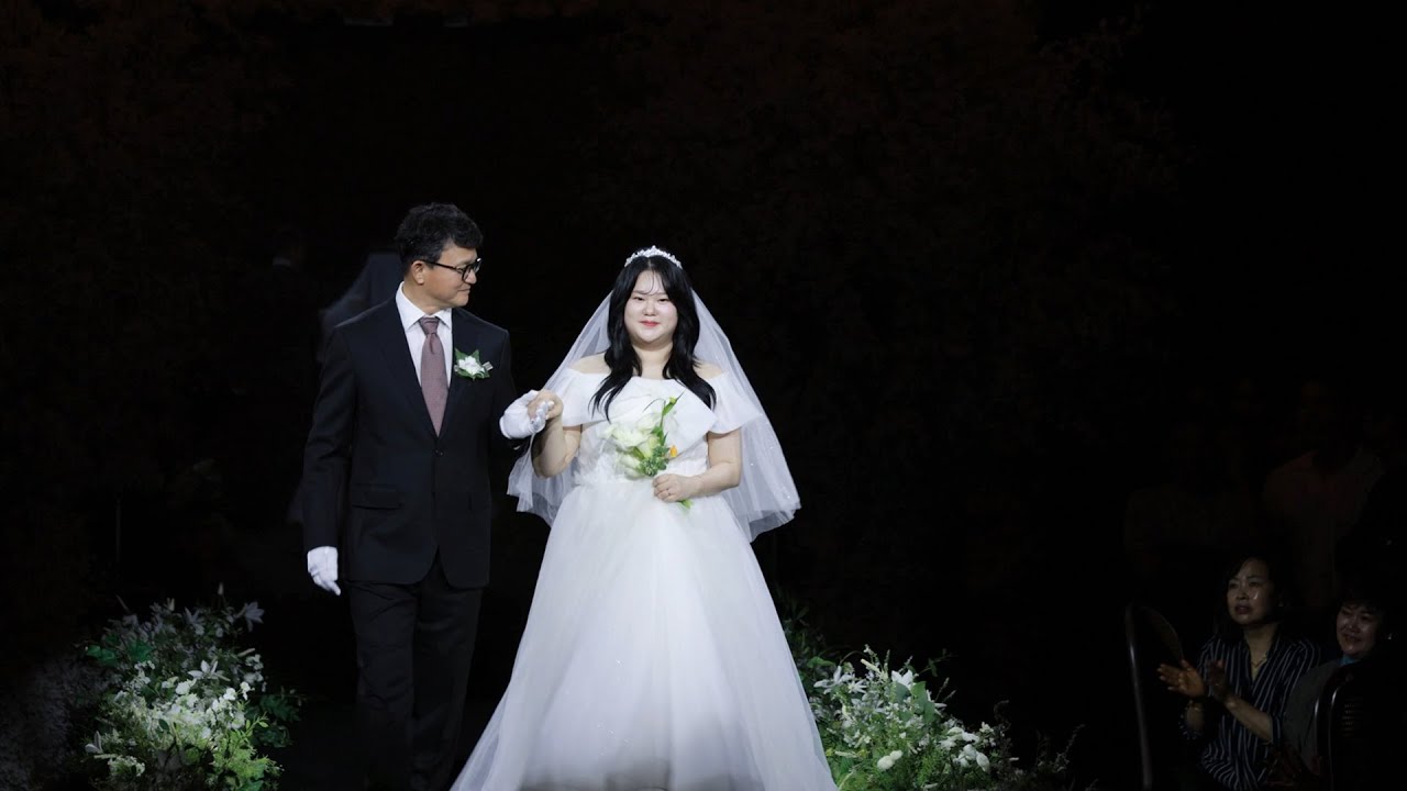 쿠필름 ｜인천 아시아드웨딩컨벤션｜본식풀영상 ｜2인3캠｜본식영상｜본식dvd｜웨딩영상｜결혼식영상