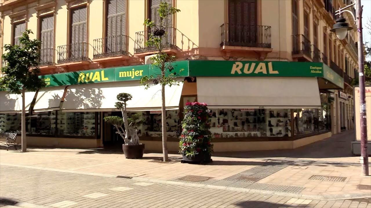 Calzados Rual, una zapatería con historia que suma ya tres generaciones familiares