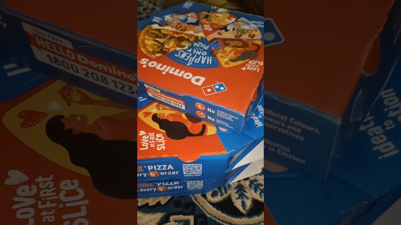 unboxing pizza ||Dominos||