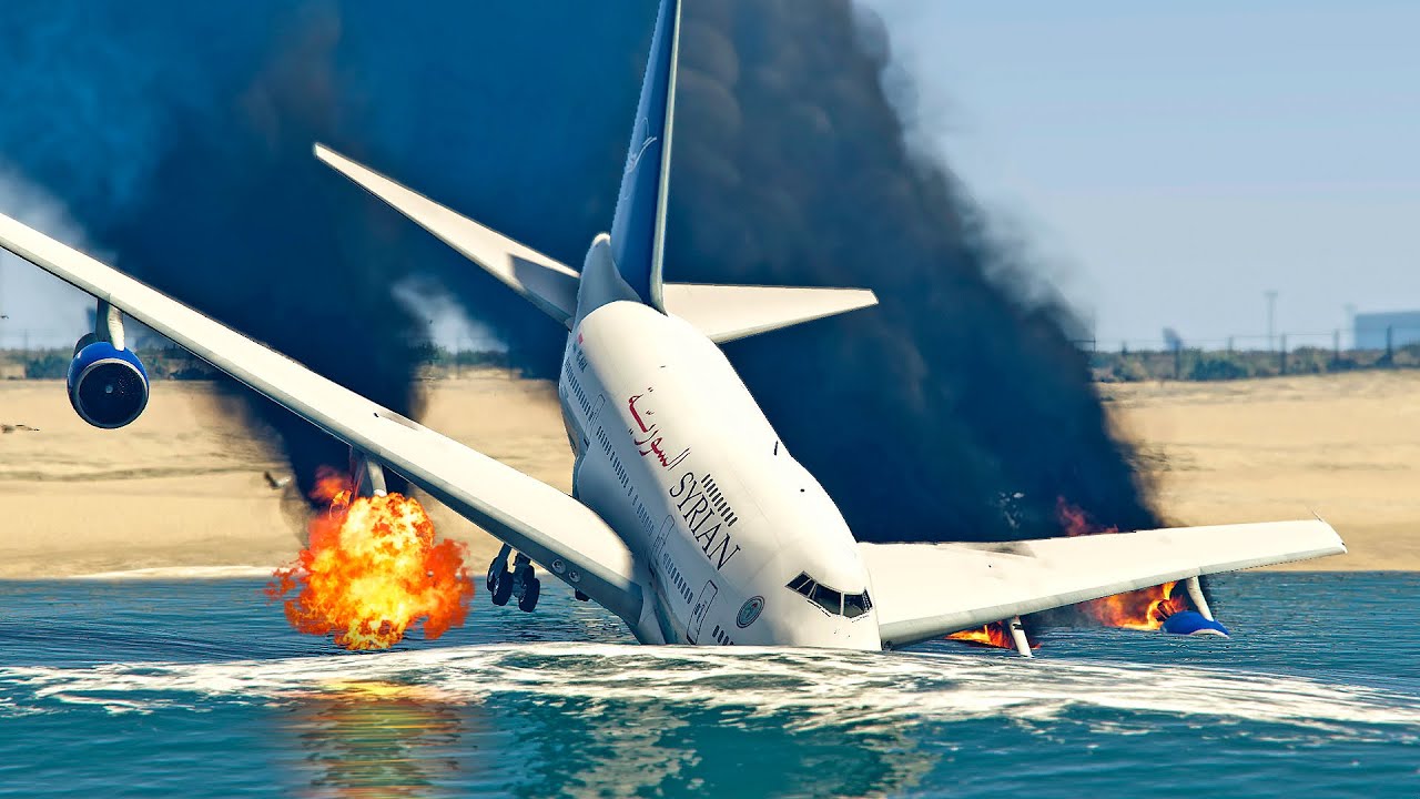 Biggest Boeing 747 Fails to Landing and Left Runway | GTA 5