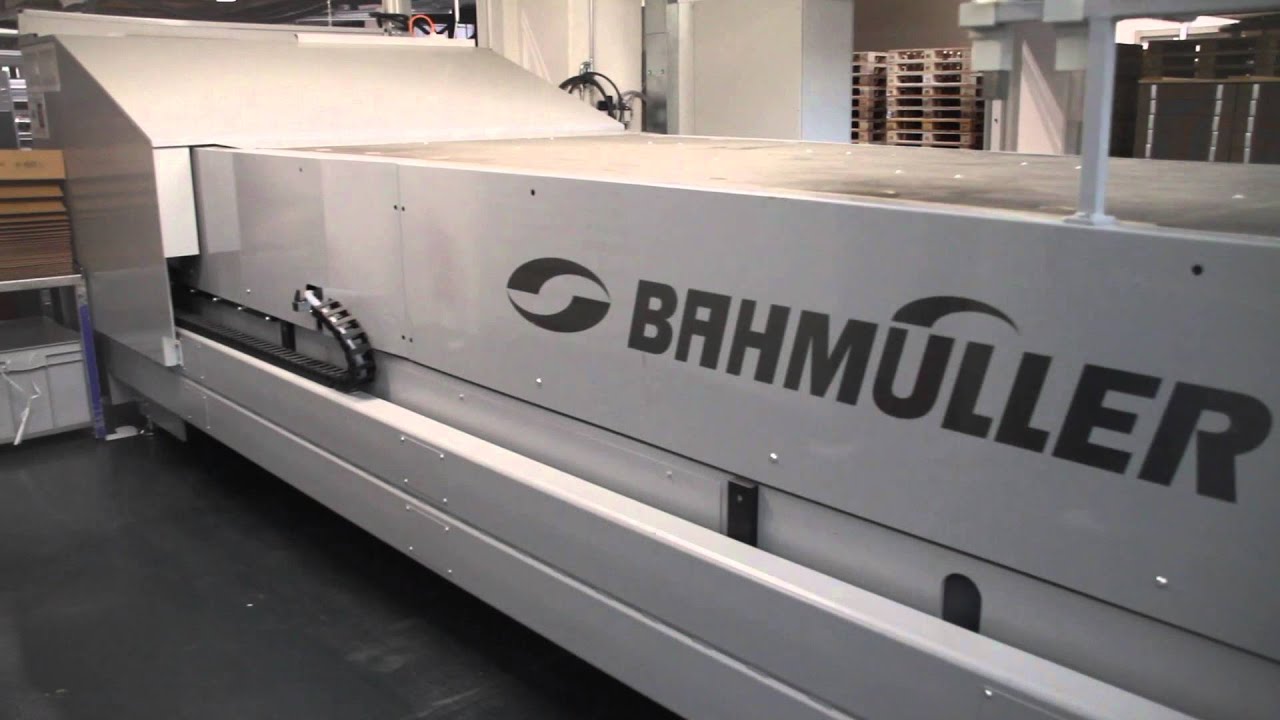Bahmüller Turbox 1700 in action at Model Weinfelden, Switzerland.  December 2015