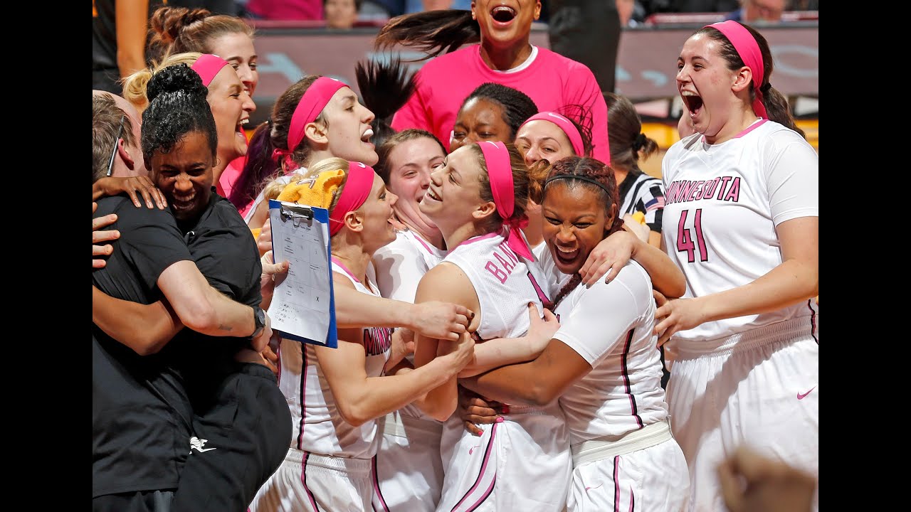 Rachel Banham's Buzzer-Beater Downs Iowa! (Feb. 15, 2016)