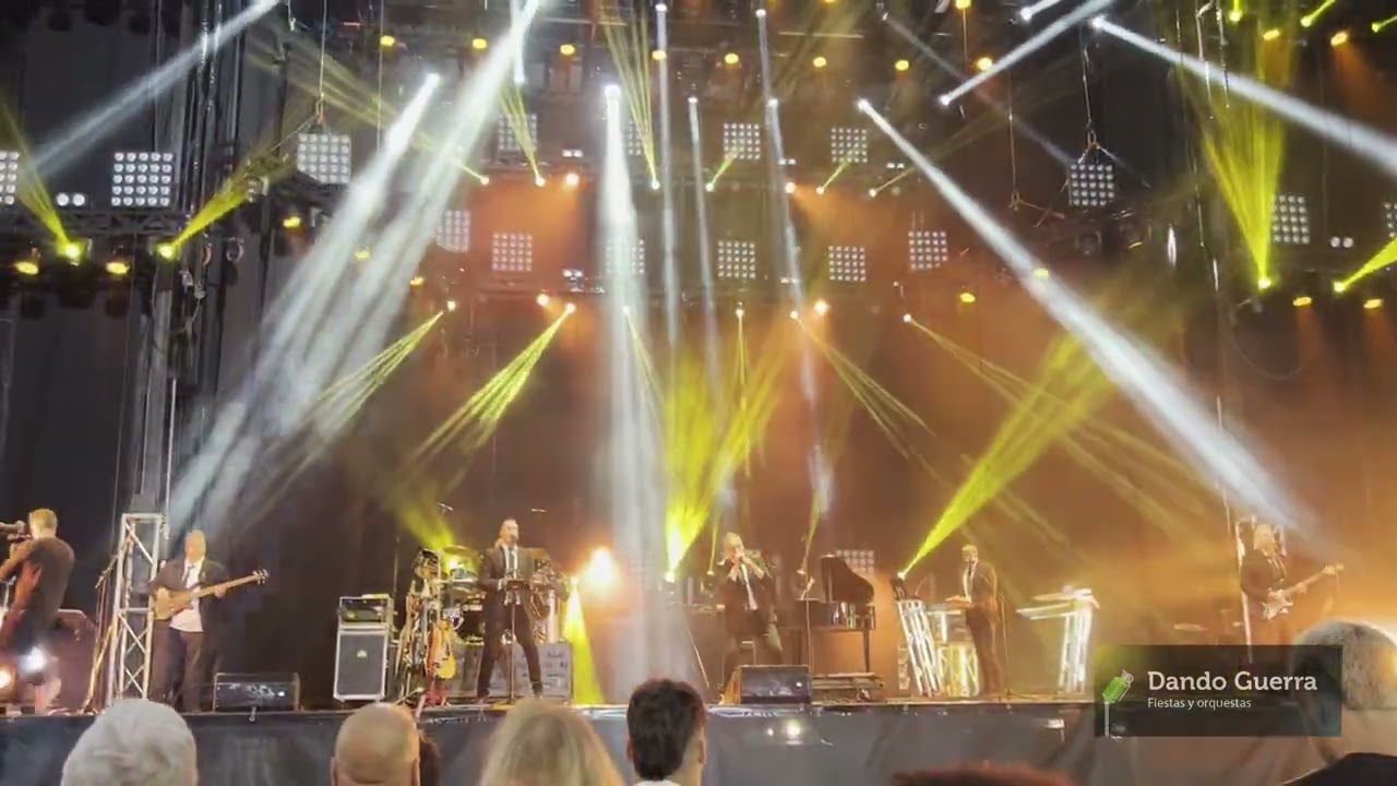 Grupo Assia 25  - Pavo real