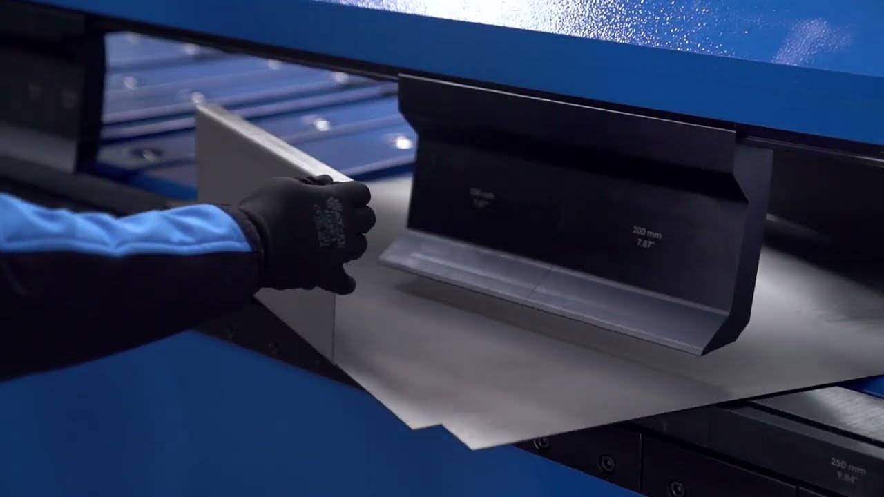 SFA CNC Servo Sheet Metal Folding Machine / CNC Servo Caka Bükme Makinesi