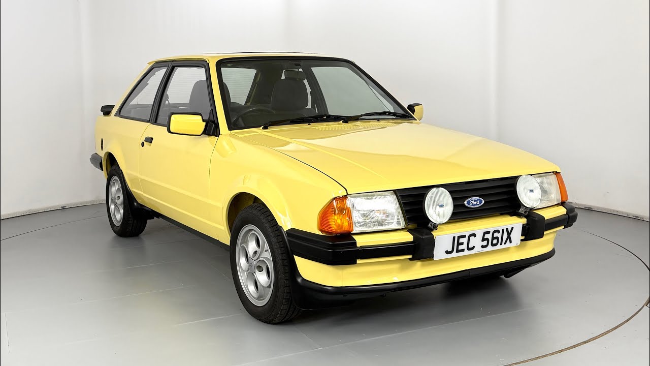 Ford Escort XR3 - Restored Prarie Yellow!