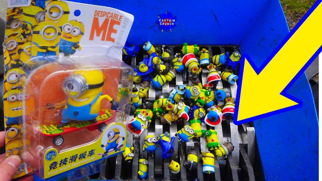 SHREDDING MINIONS FAMILY TOYS from DESPICABLE ME 4