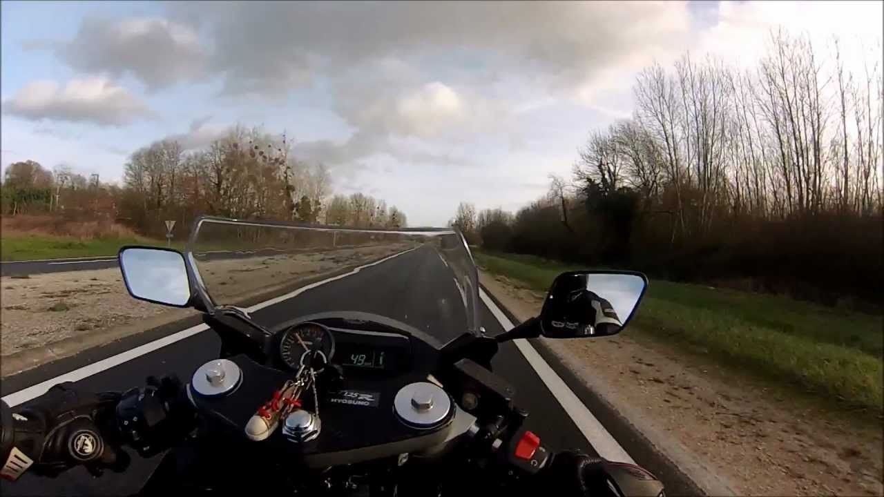 HYOSUNG GTR 125 OnBoard  GoPro HD Hero3 Silver (Tank cam)