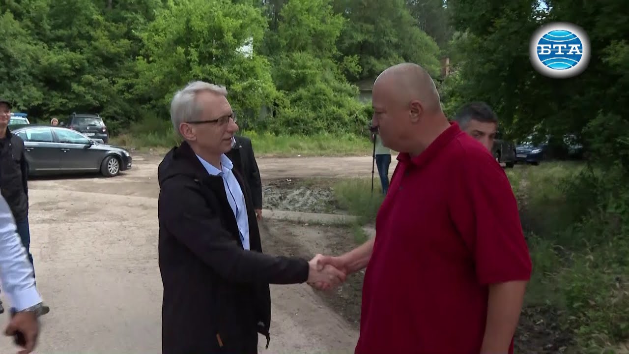 Николай Денков посети село Хайредин