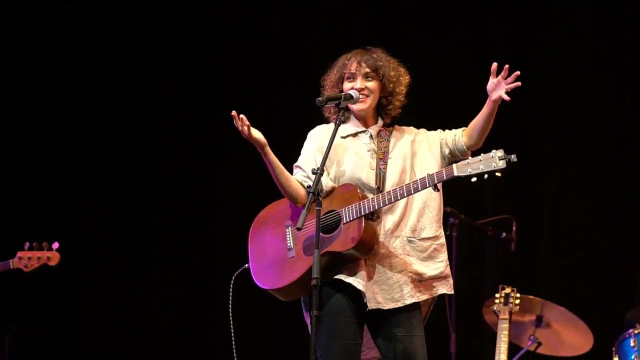 Gaby Moreno, Colibrí (hummingbird) (ft. @DavidGarzaMusic ) @officialgabymoreno